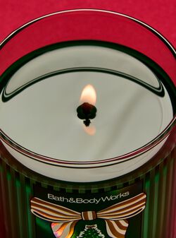 Vanilla Bean Noel Single Wick Candle image number null