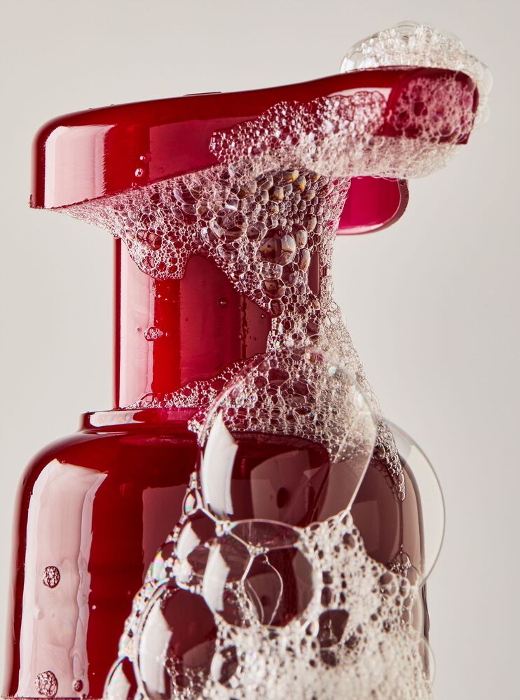 Bright Christmas Morning Gentle & Clean Foaming Hand Soap Gentle & Clean Foaming Hand Soap