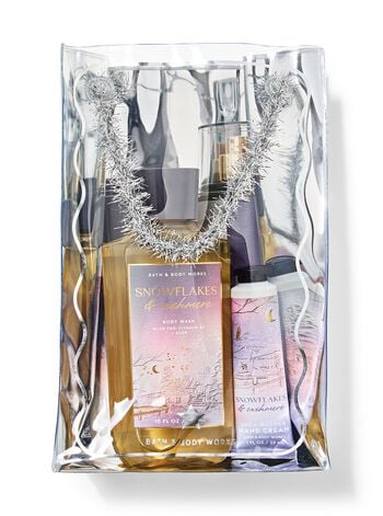 Snowflakes & Cashmere Gift Set Gift Set